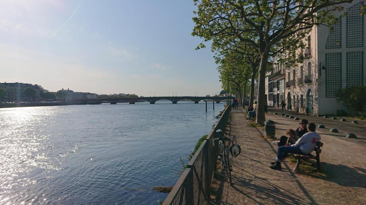 Le Petit Nid Douillet De Jeje Lägenhet Bayonne Exteriör bild